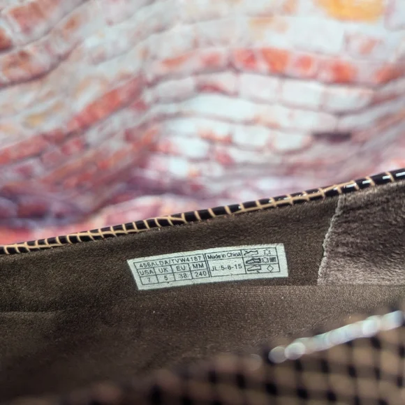 Vionic Alda Womens 7 Brown Leather Snake Croc Chain Orthaheel Loafers - Picture 7 of 7